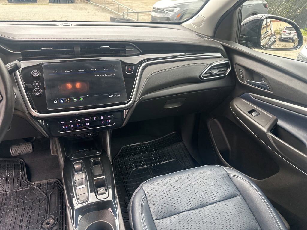 Used 2023 Chevrolet Bolt EUV LT w/ Convenience Package FWD image 26