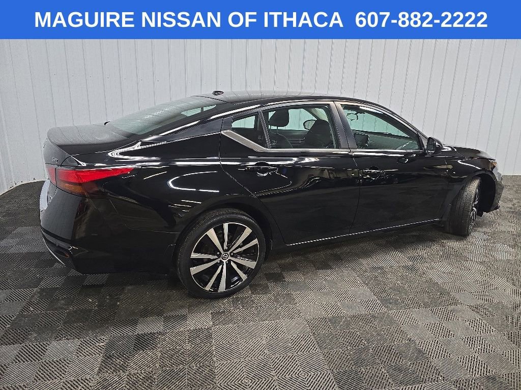 Used 2020 Nissan Altima 2.5 SR AWD/4WD image 3