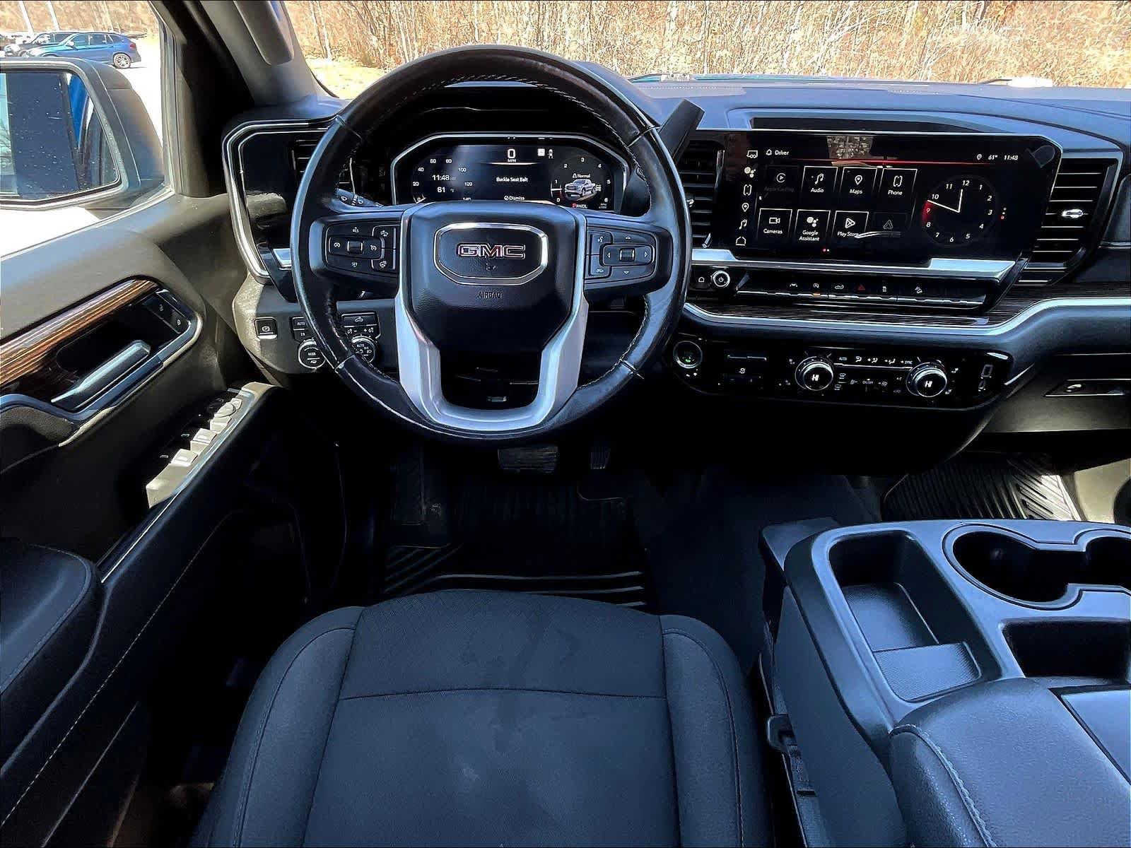 Used 2022 GMC Sierra 1500 Elevation w/ X31 Off-Road Package AWD/4WD image 17