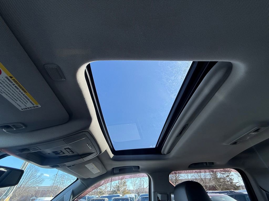 Used 2016 Chevrolet Silverado 2500 LTZ image 30