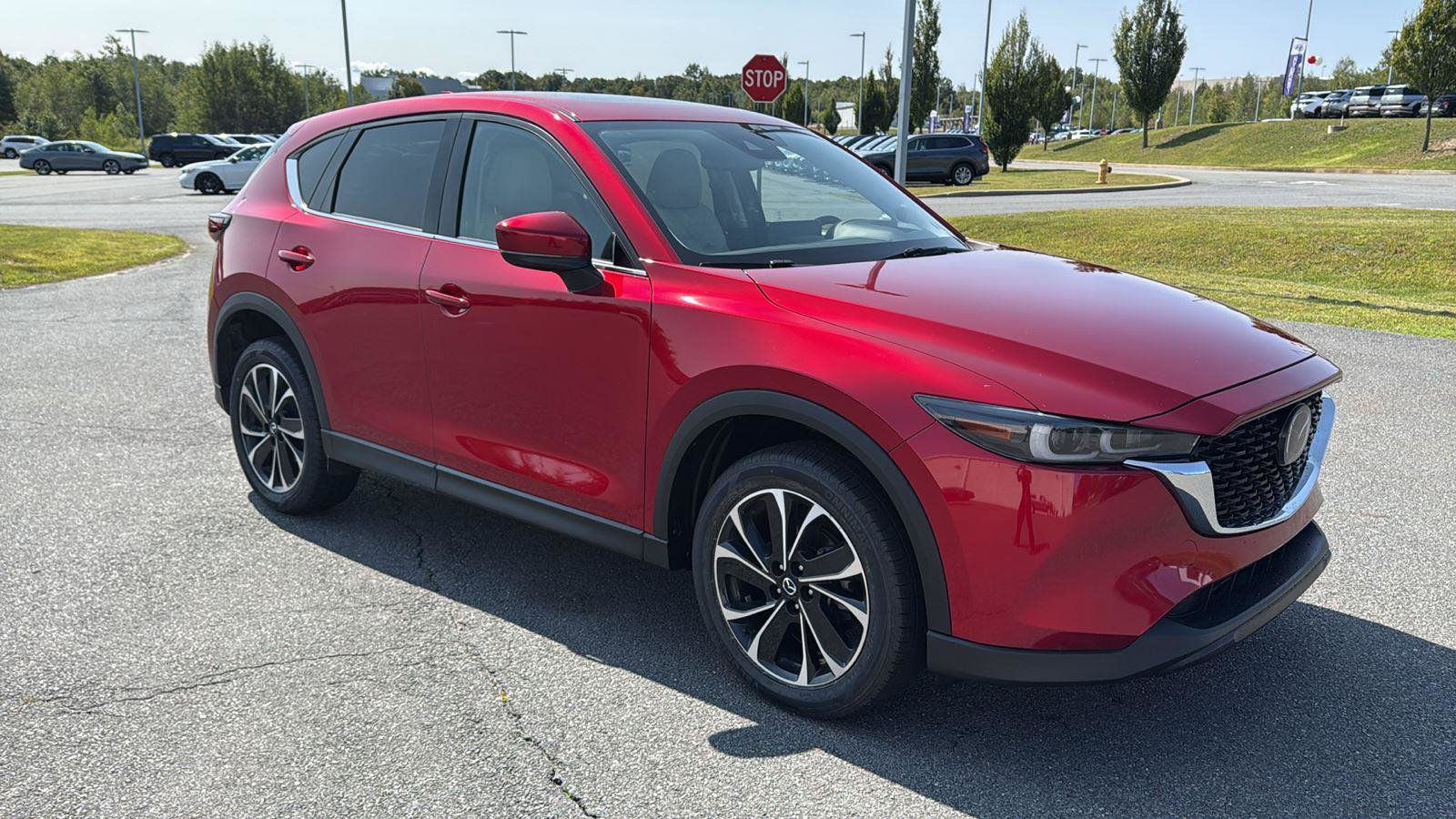 Used 2022 MAZDA CX-5 AWD 2.5 S w/ Premium Plus Pkg image 2