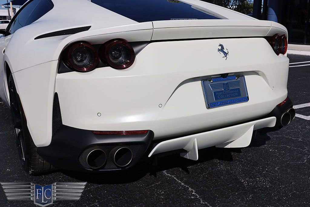 Used 2020 Ferrari 812 Superfast image 13