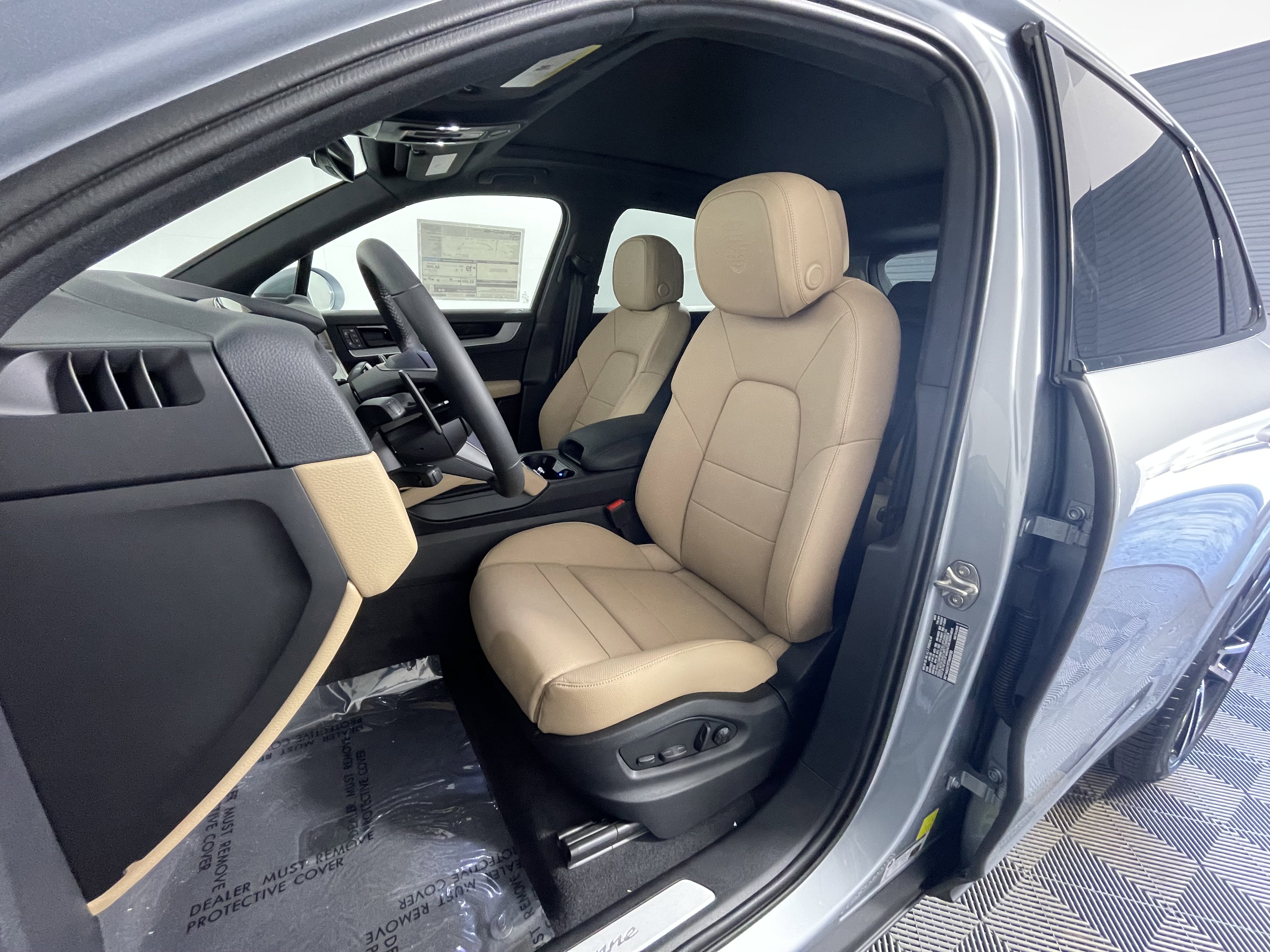 New 2026 Porsche Cayenne image 5