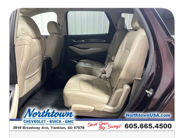 Used 2018 Buick Enclave Essence AWD/4WD image 23