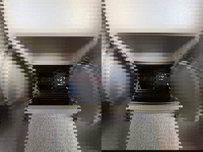 Used 2013 Mercedes-Benz C 300 4MATIC Sedan image 40