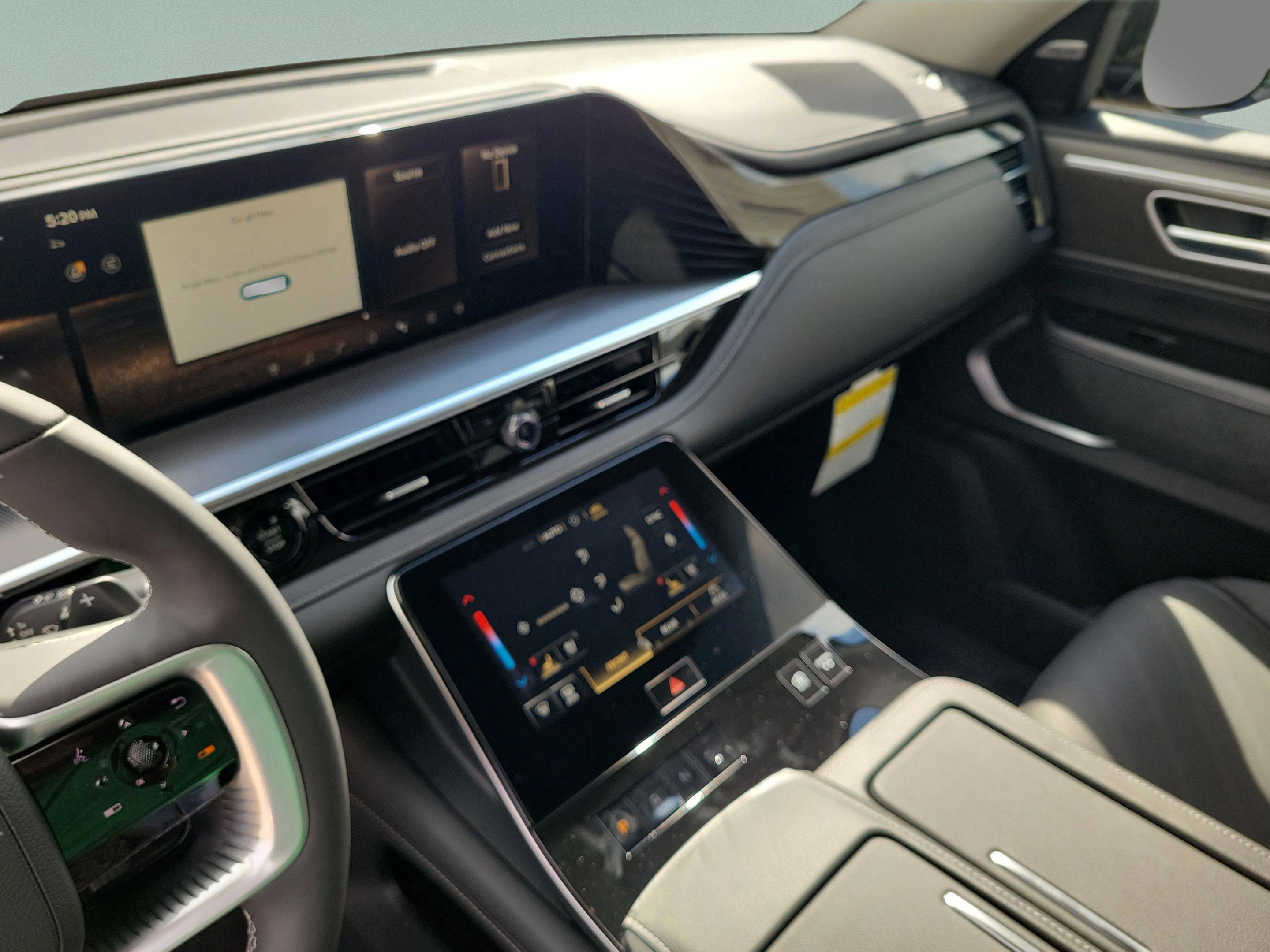 New 2026 INFINITI QX80 Luxe image 18