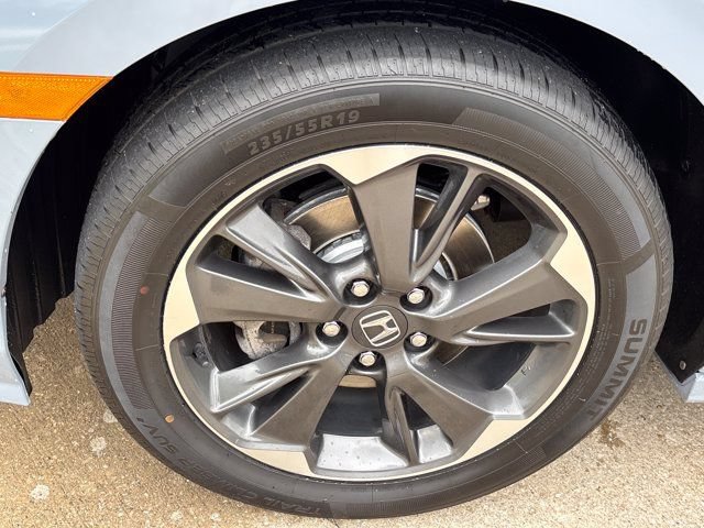 Used 2024 Honda Odyssey Elite image 15