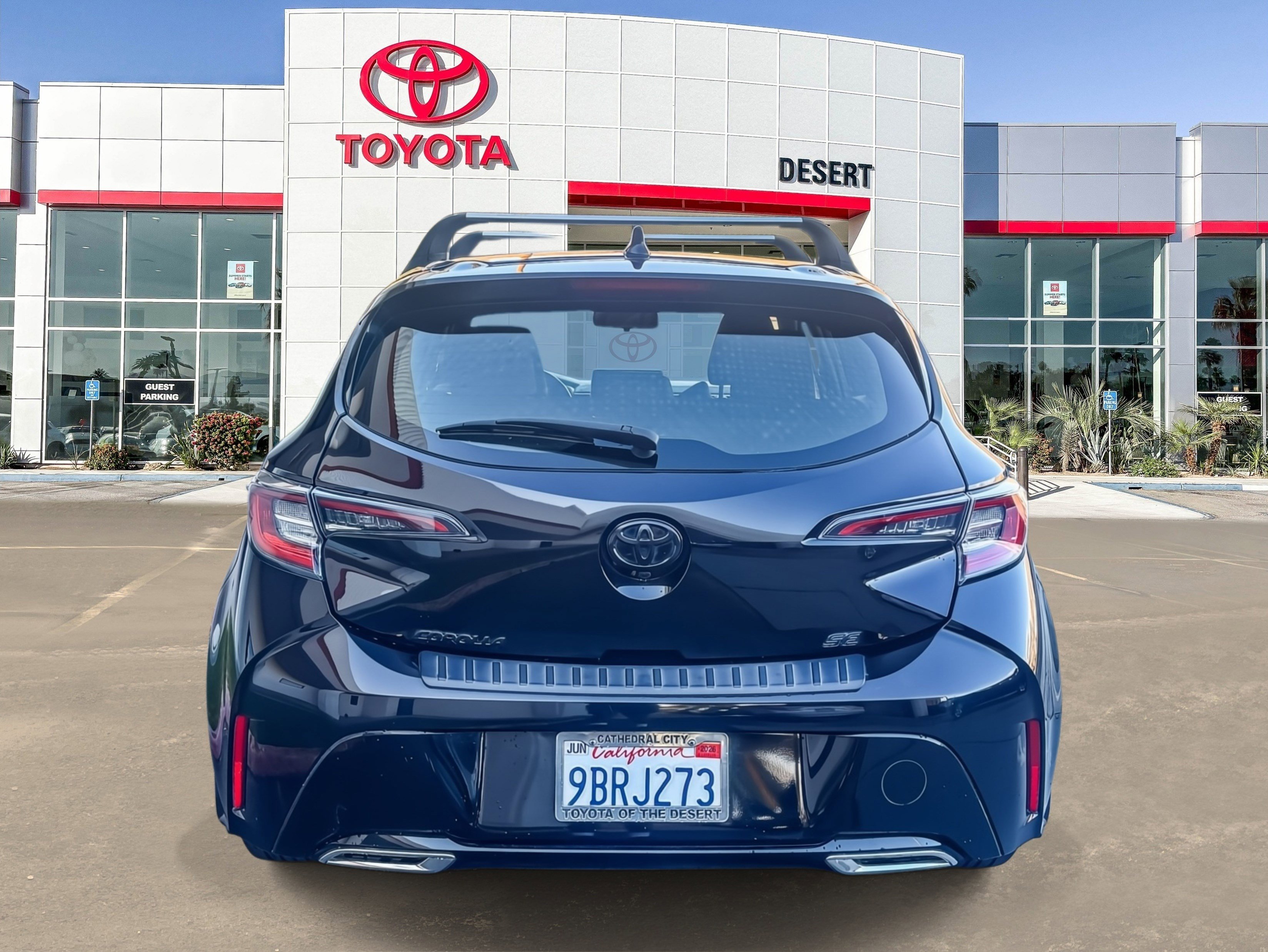 Used 2022 Toyota Corolla SE FWD image 6