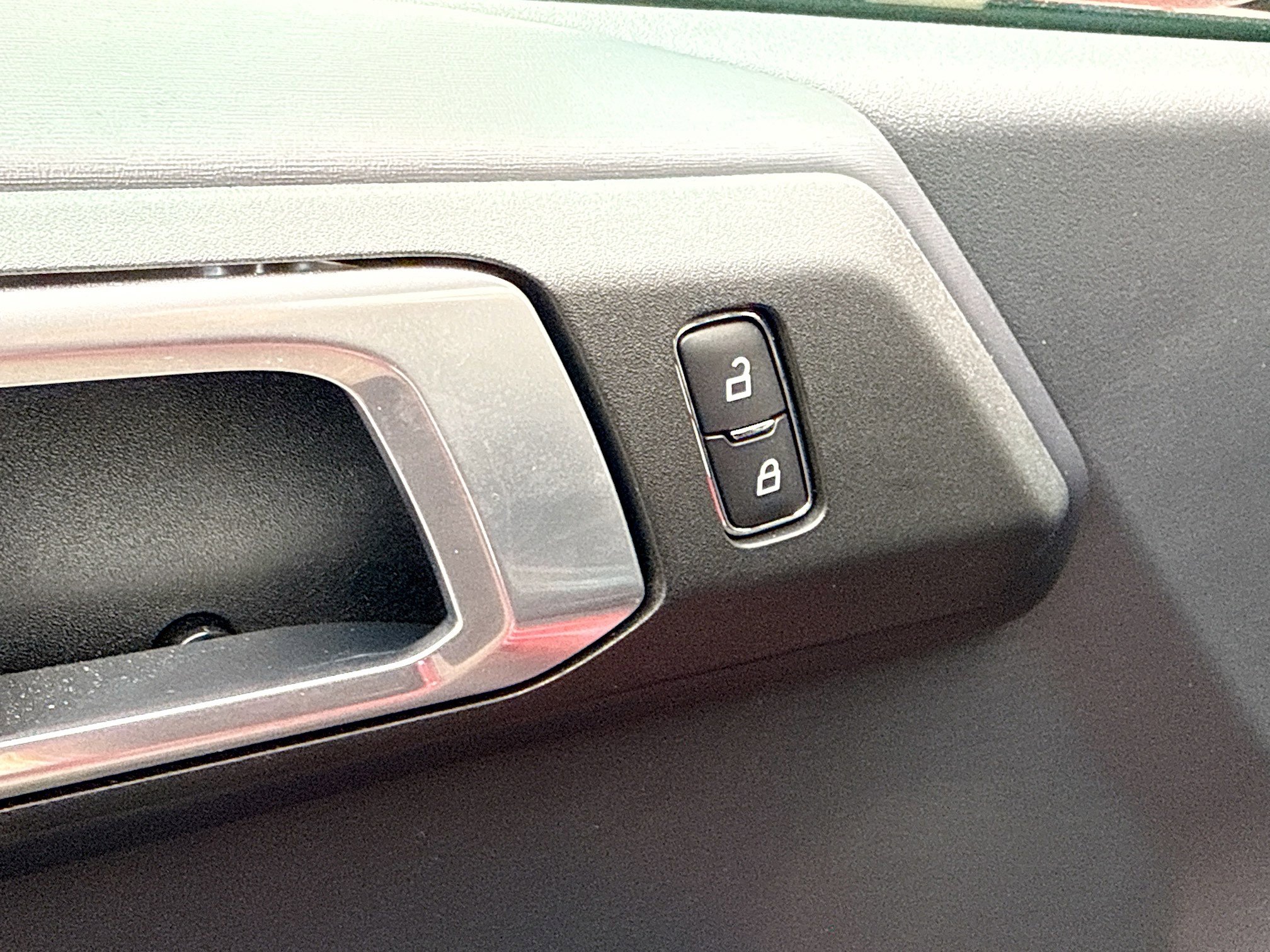 New 2025 Ford Bronco Badlands image 8