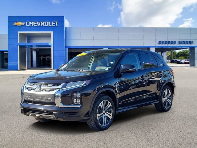Used 2024 Mitsubishi Outlander Sport SE image 2