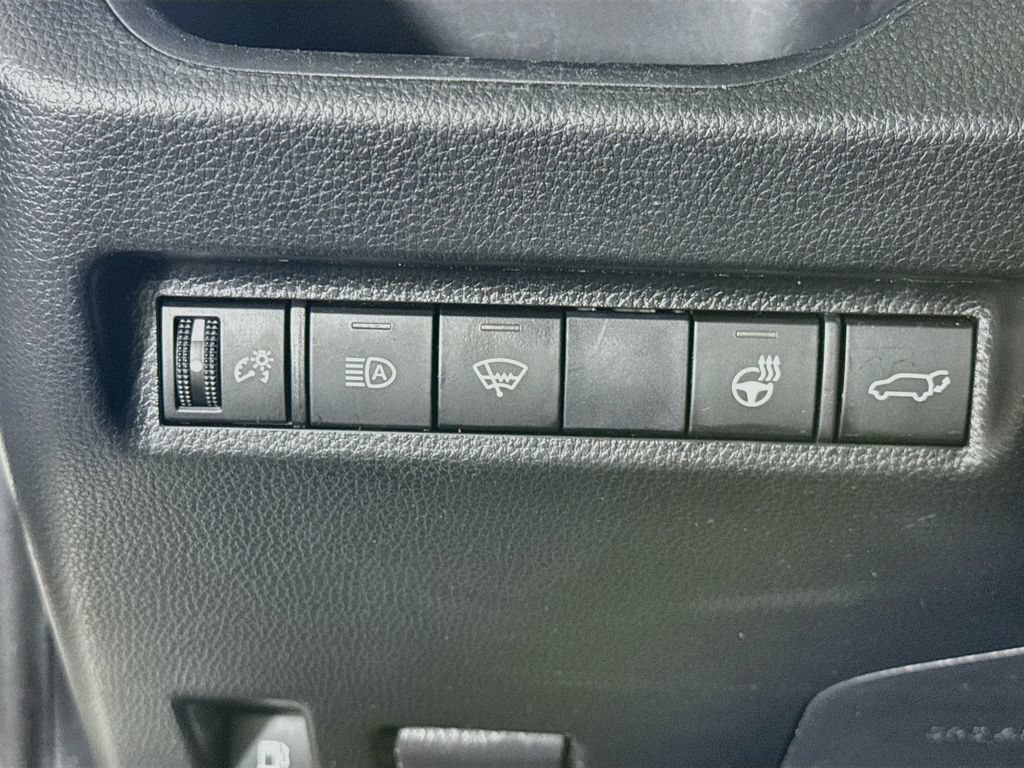 Certified 2021 Toyota RAV4 SE w/ Weather & Moonroof Package AWD/4WD image 19