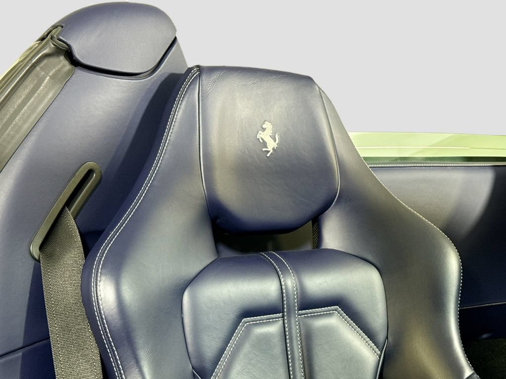 Used 2018 Ferrari 488 Spider RWD image 20