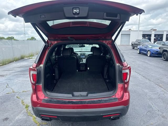 Used 2017 Ford Explorer Sport w/ Equipment Group 401A AWD/4WD image 23