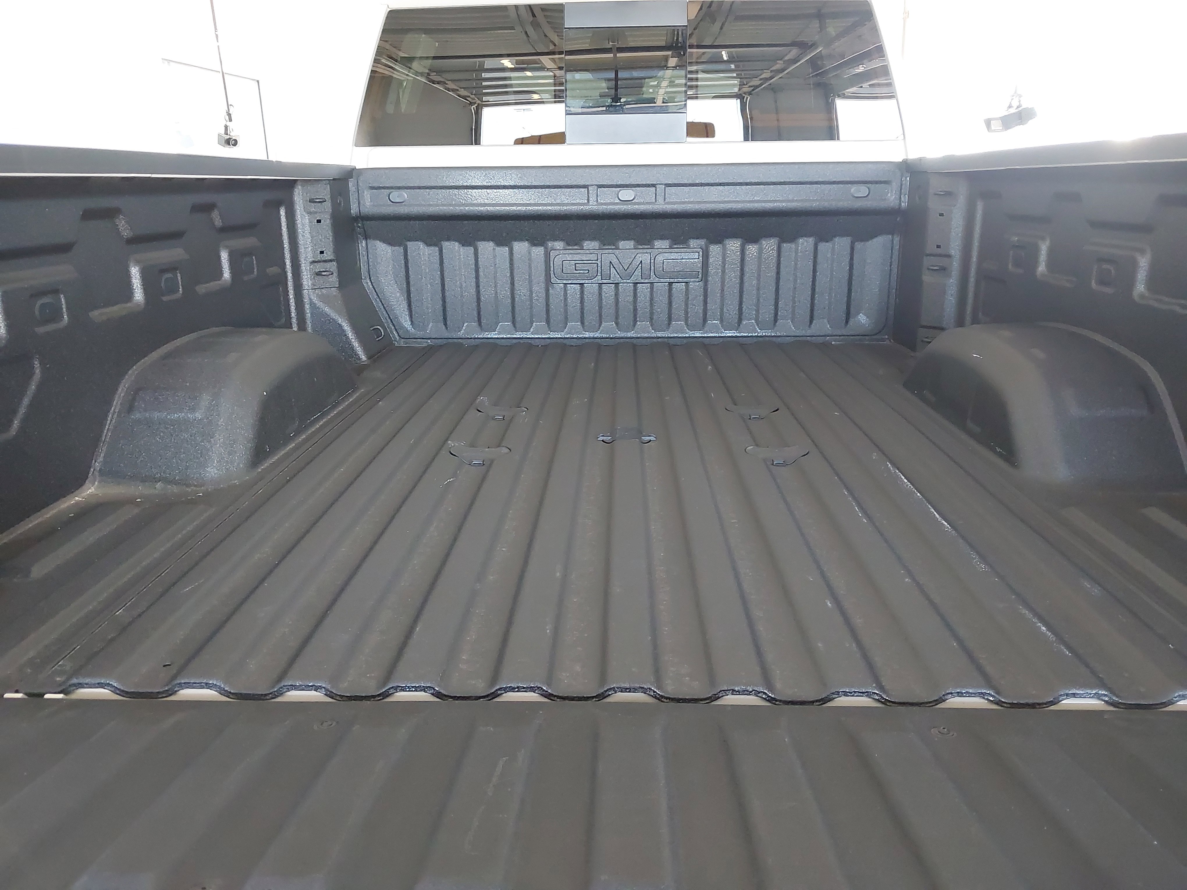 Used 2026 GMC Sierra 2500 AT4 w/ AT4 Premium Plus Package AWD/4WD image 27