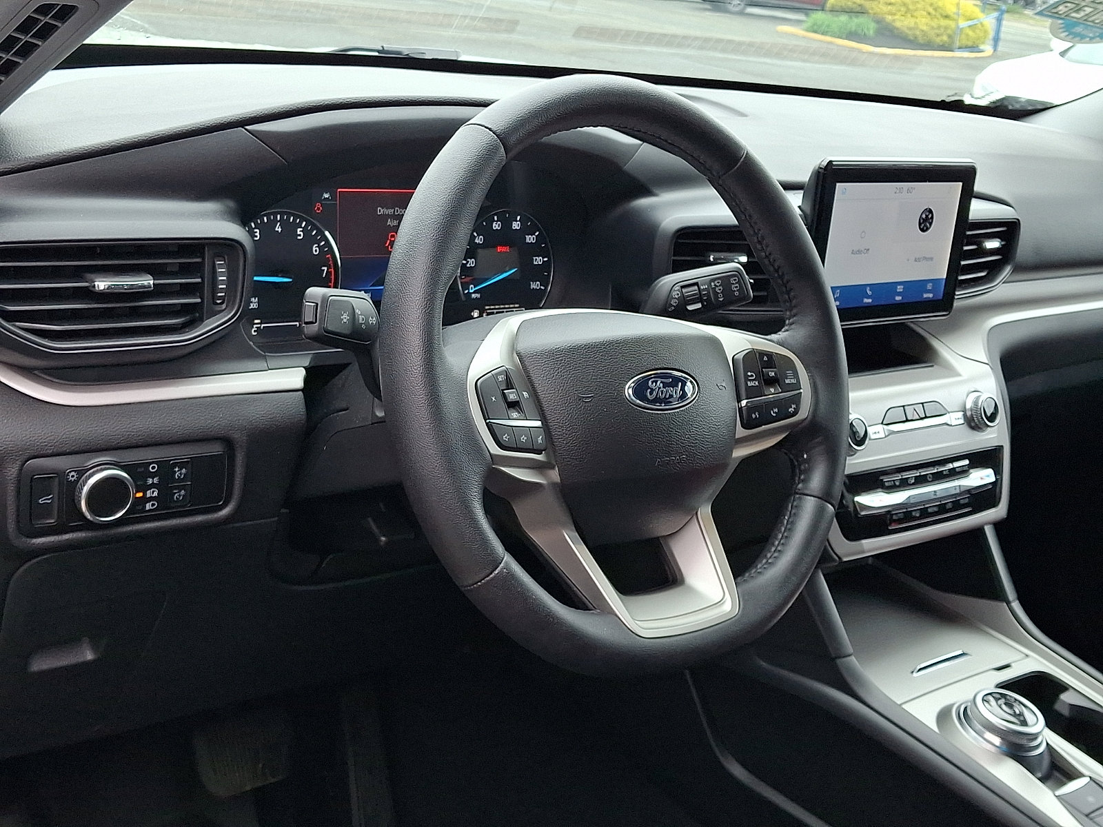 Certified 2023 Ford Explorer XLT image 17