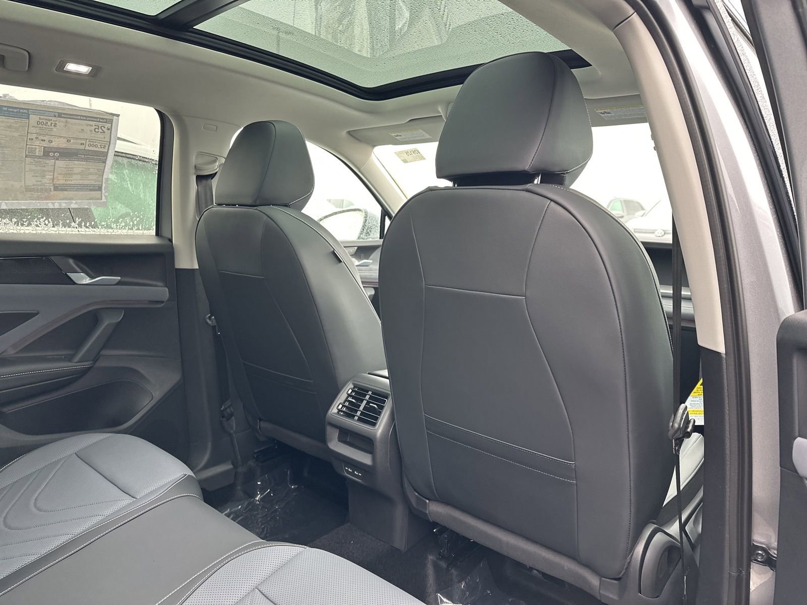 New 2026 Volkswagen Tiguan SE AWD/4WD image 29