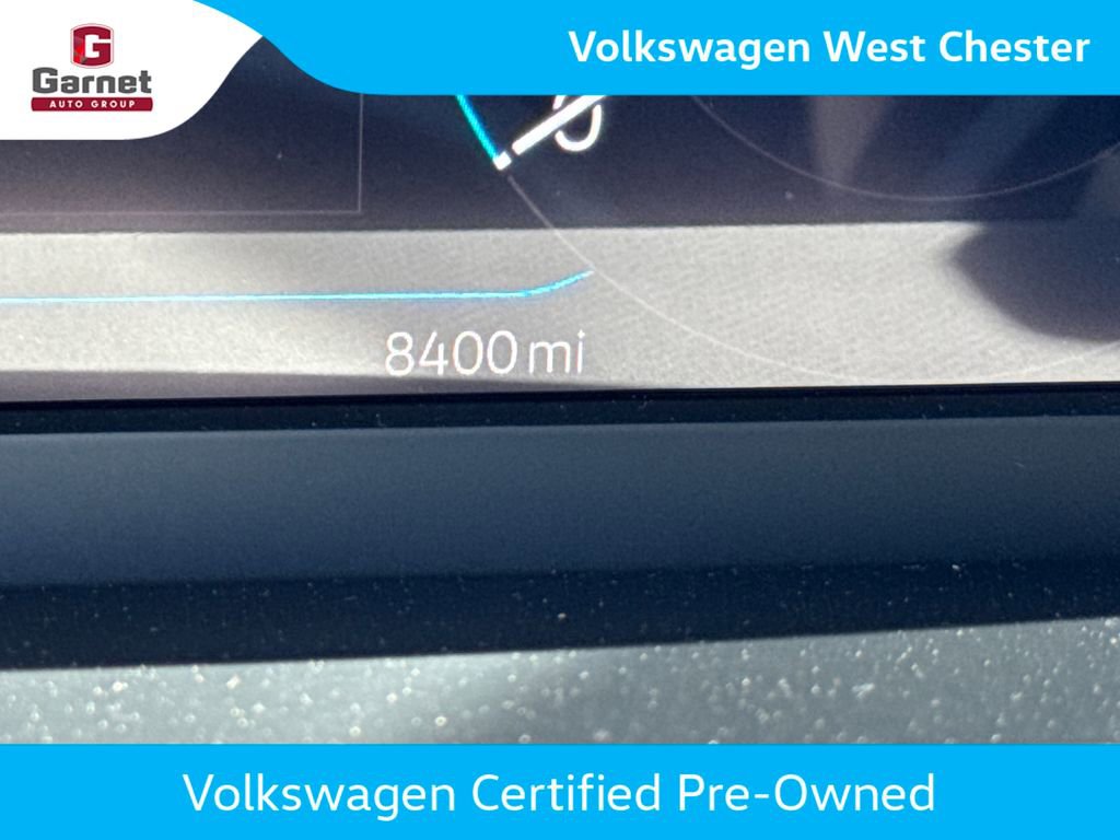 Used 2025 Volkswagen Jetta SEL FWD image 22