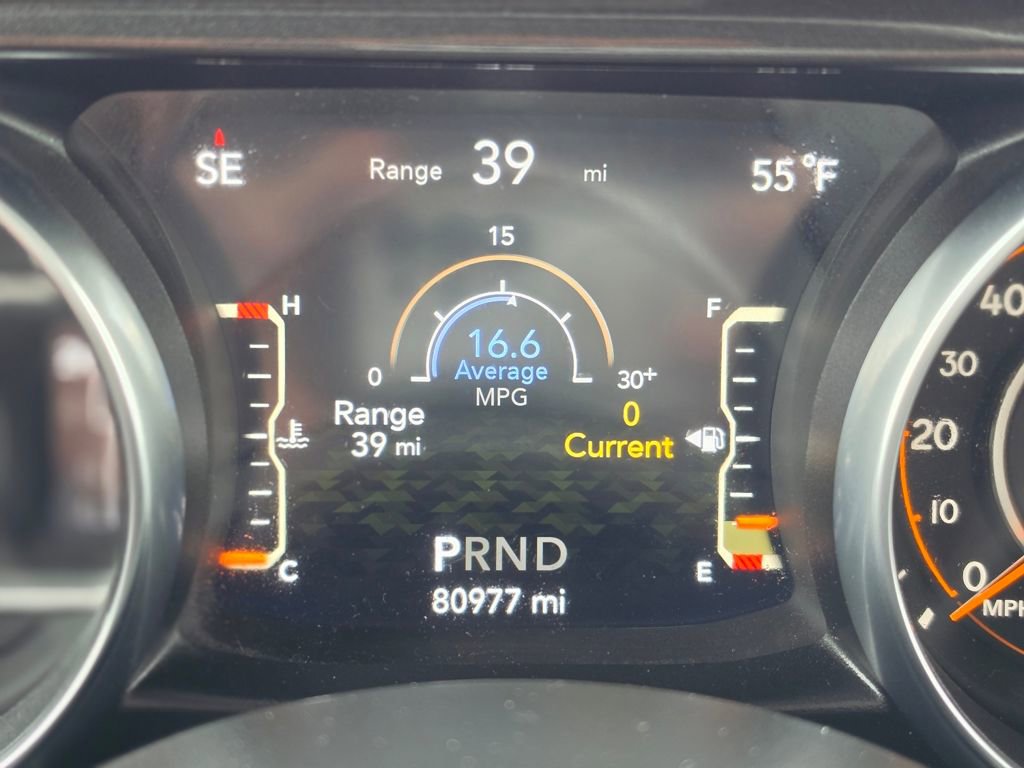 Used 2020 Jeep Wrangler Unlimited Sahara image 20