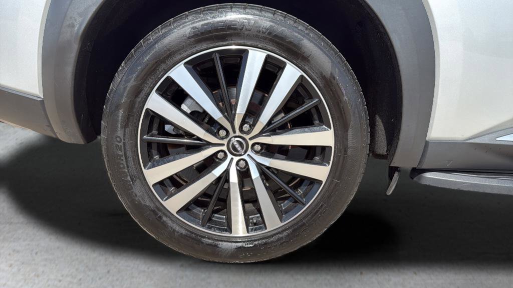 Certified 2023 Nissan Pathfinder Platinum w/ Lighting Package (N93) image 13