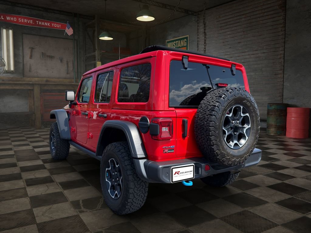 Used 2022 Jeep Wrangler Unlimited Rubicon 4xe w/ Cold Weather Group AWD/4WD image 5