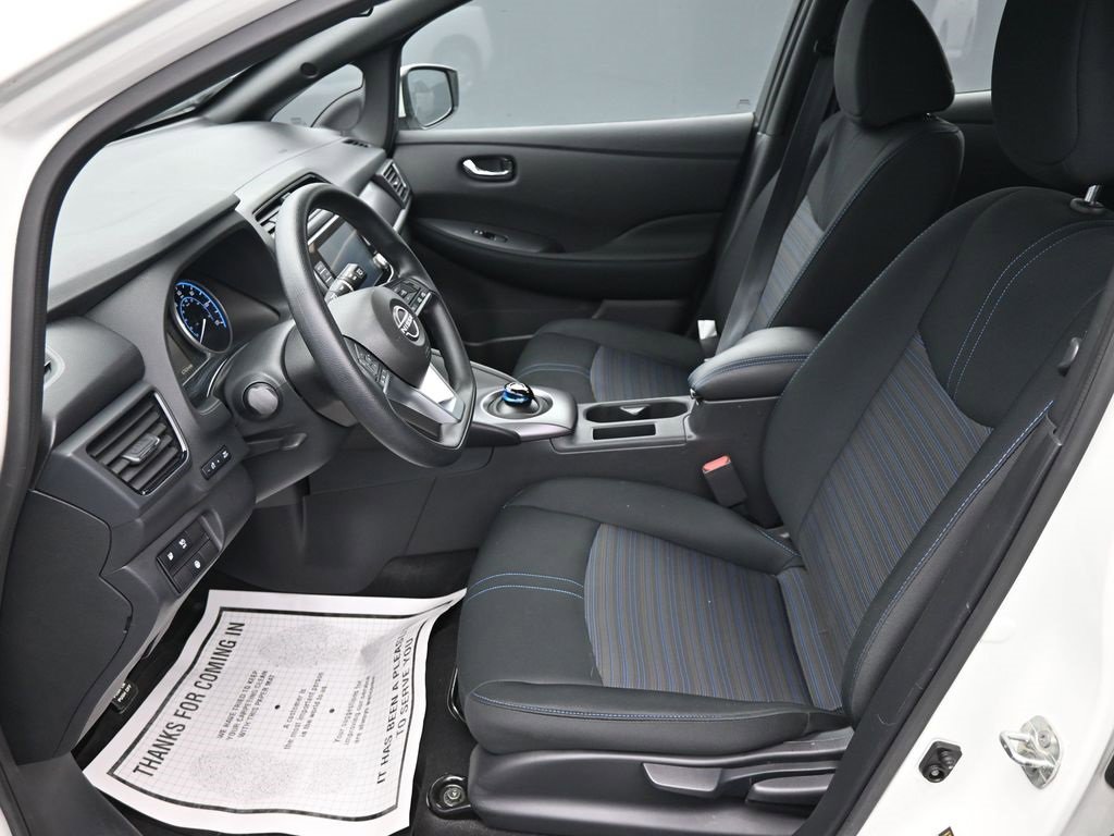 Used 2023 Nissan Leaf S image 11