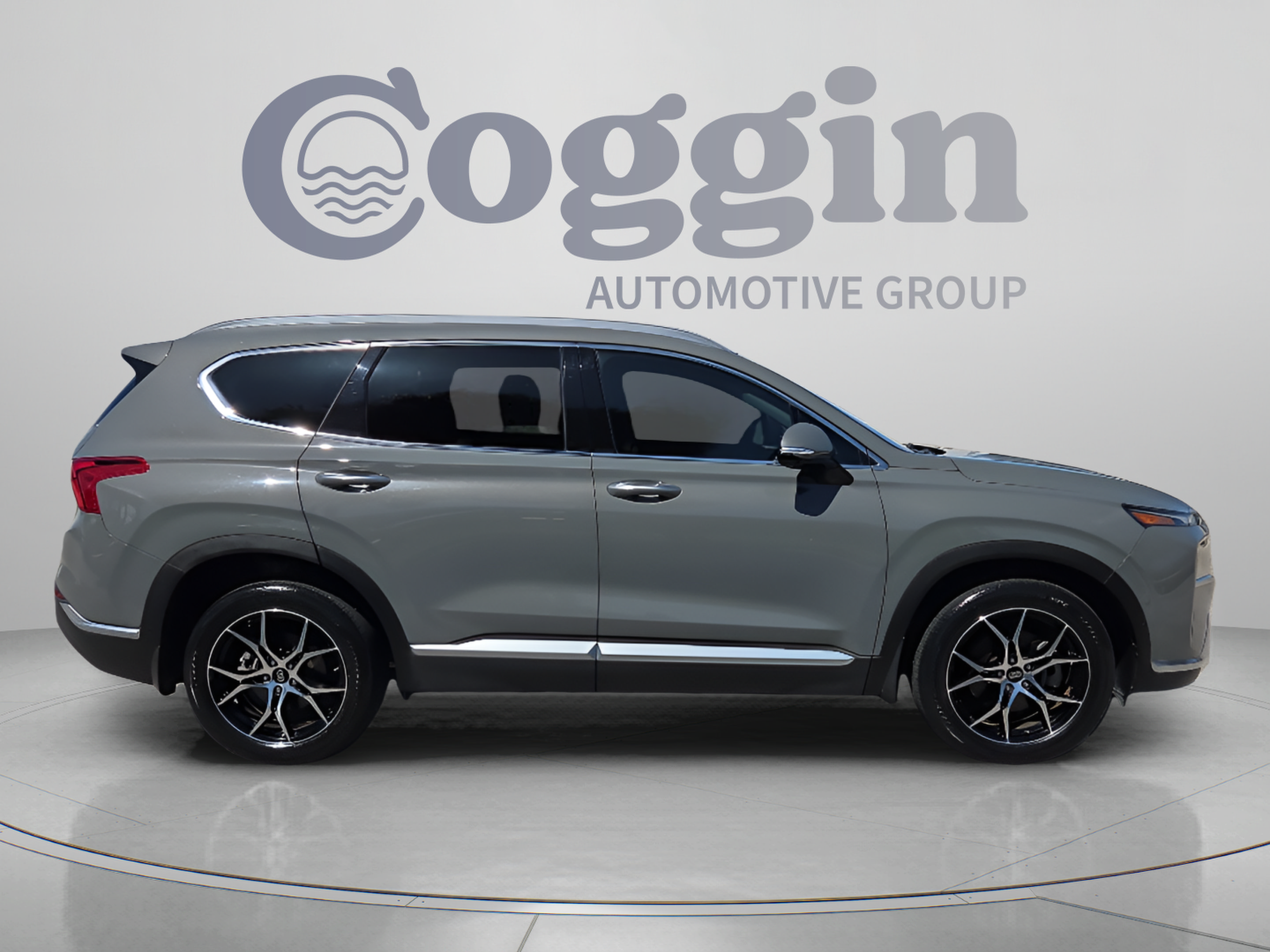 Used 2021 Hyundai Santa Fe Limited FWD image 6