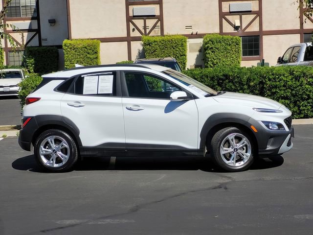Used 2023 Hyundai Kona SEL AWD/4WD image 4