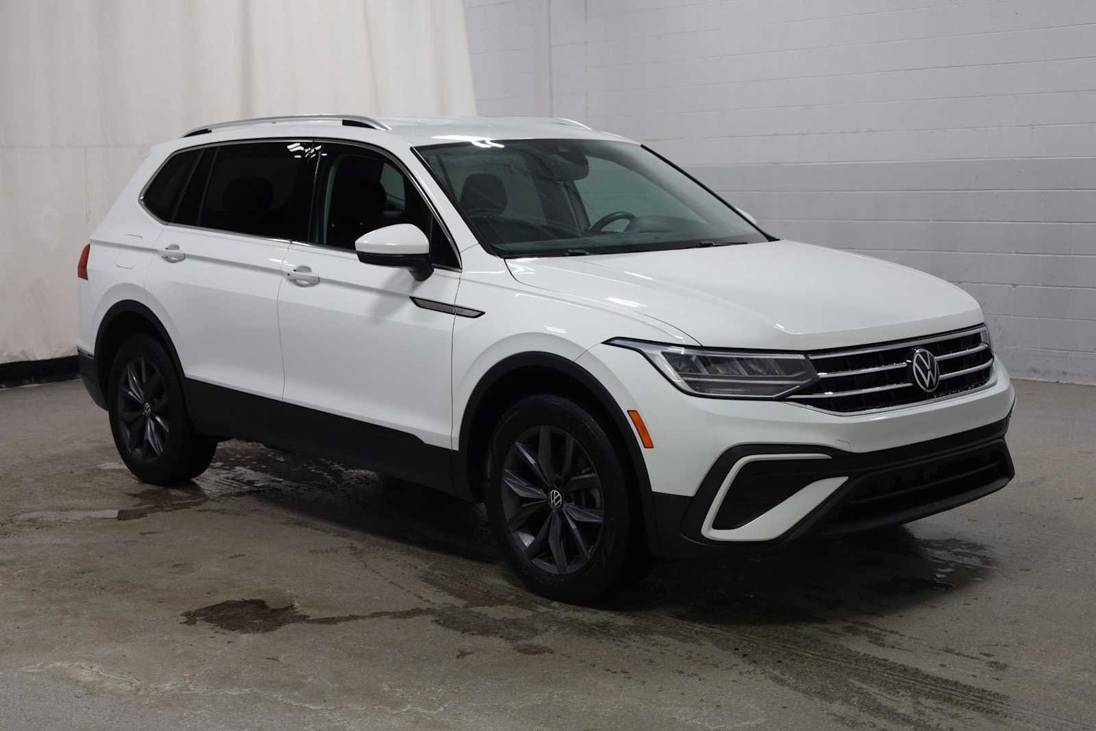 Used 2022 Volkswagen Tiguan SE image 13