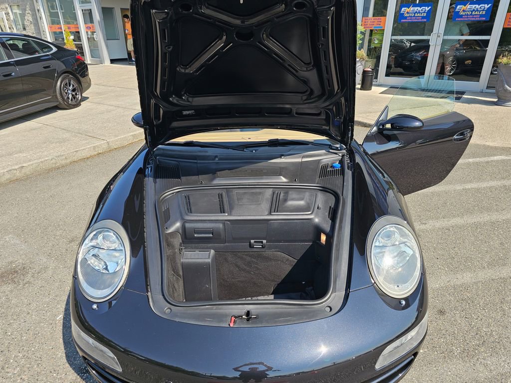 Used 2008 Porsche 911 Carrera 4 image 23