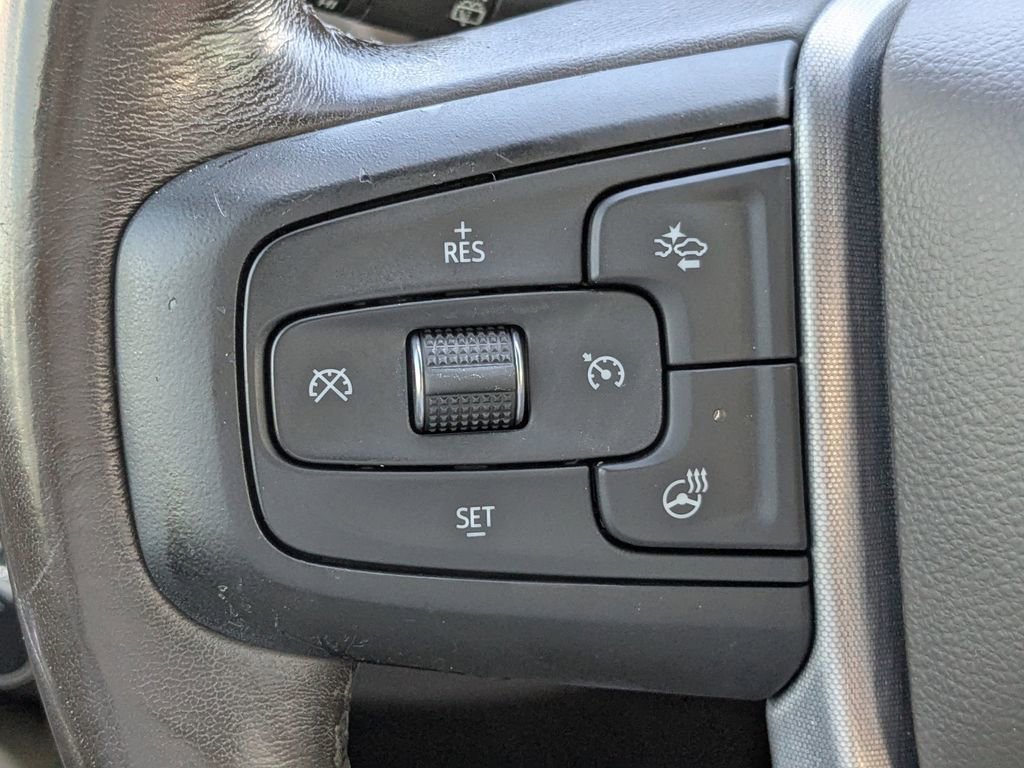 Used 2021 GMC Yukon XL SLT w/ SLT Premium Package image 34