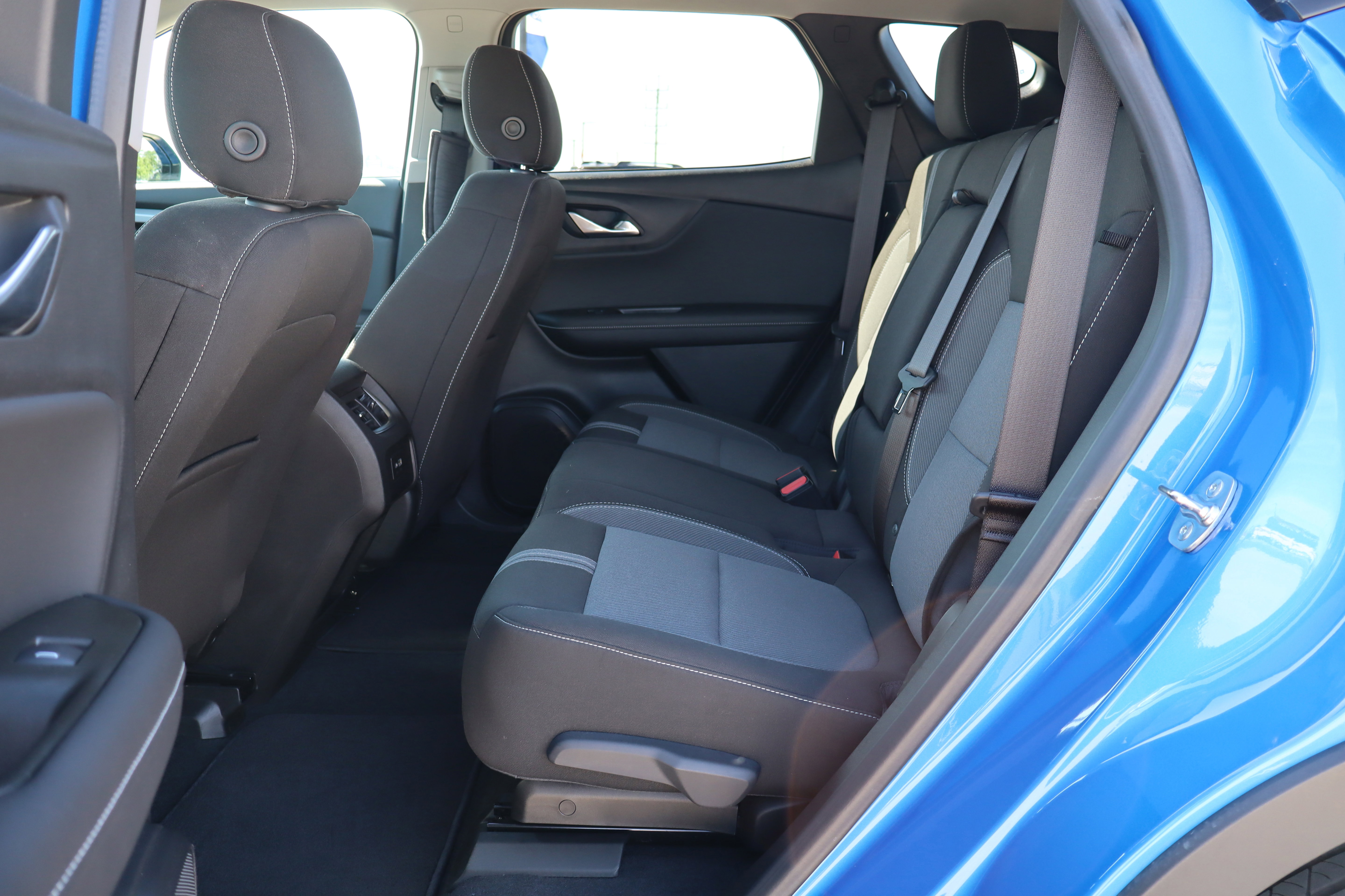 Used 2024 Chevrolet Blazer LT w/ Convenience Package FWD image 10