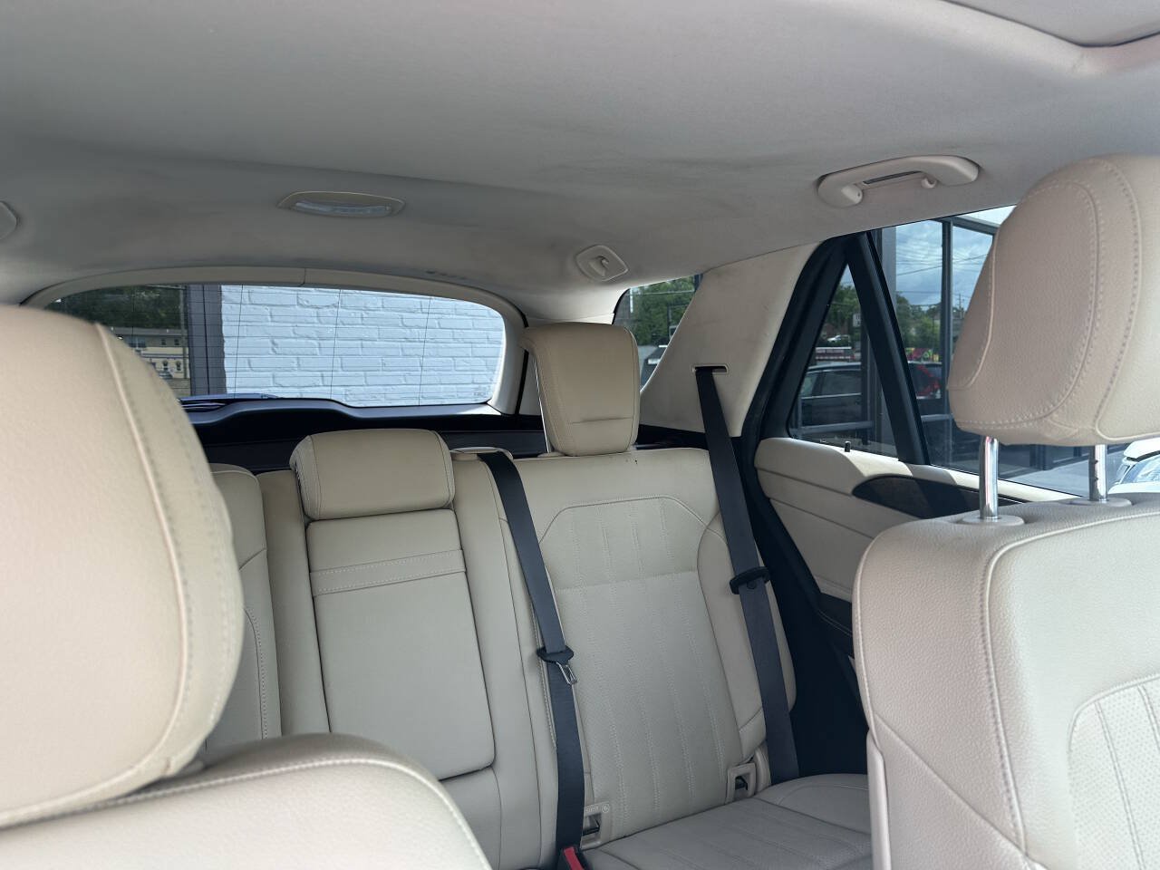 Used 2016 Mercedes-Benz GLE 350 4MATIC w/ Premium Package image 10