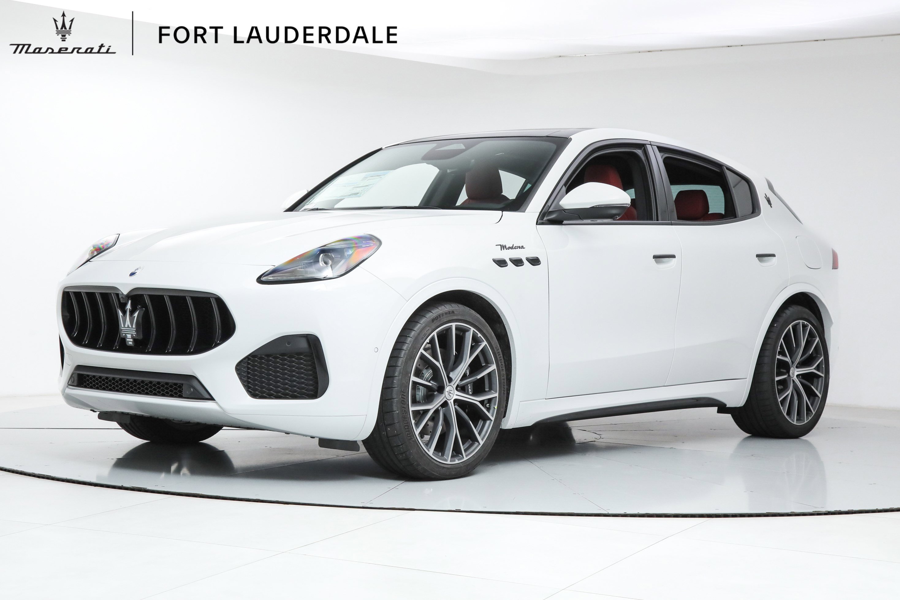 New 2026 Maserati Grecale Modena image 1