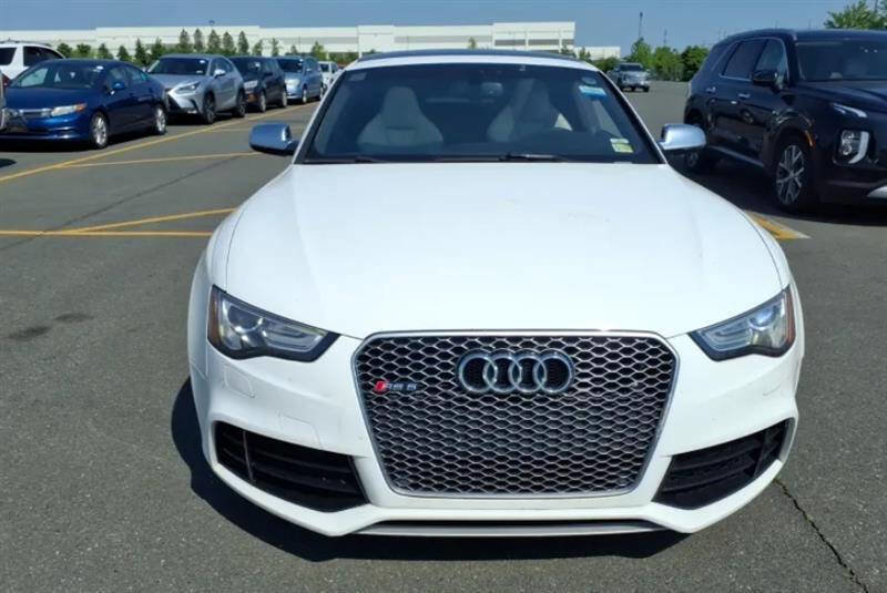 Used 2014 Audi RS 5 Coupe AWD/4WD image 2