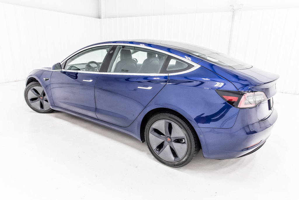 Used 2020 Tesla Model 3 Standard Range Plus RWD image 4
