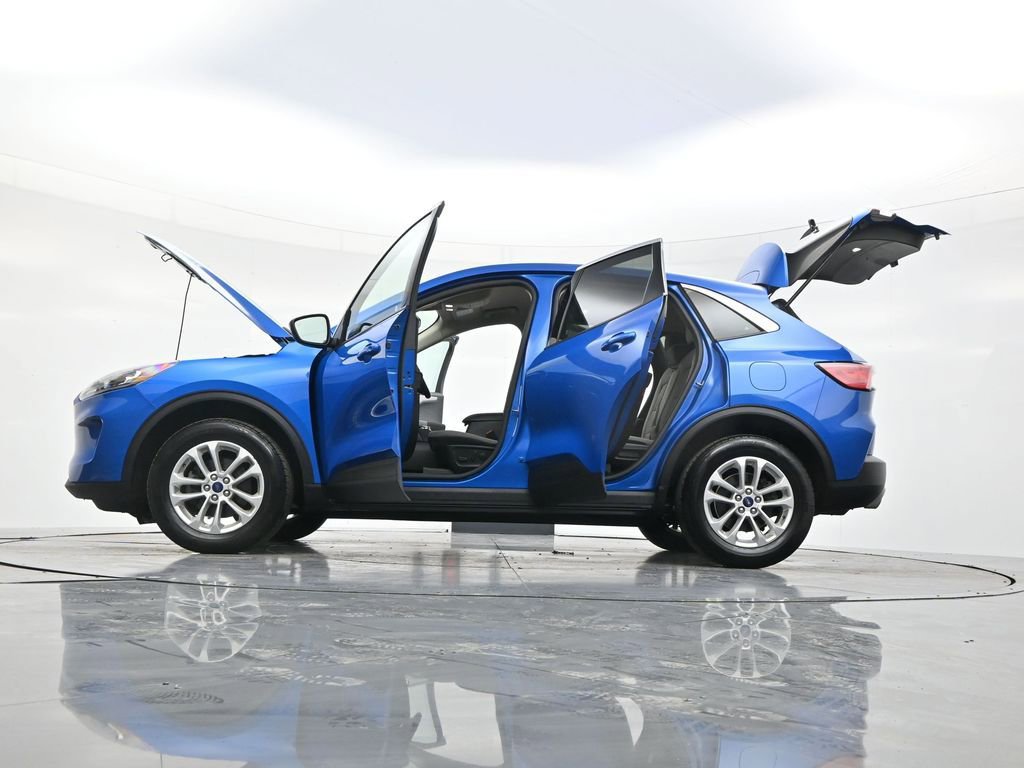 Used 2020 Ford Escape SE image 57