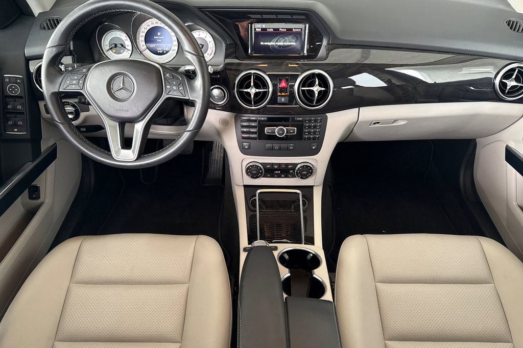 Used 2014 Mercedes-Benz GLK 350 4MATIC image 9