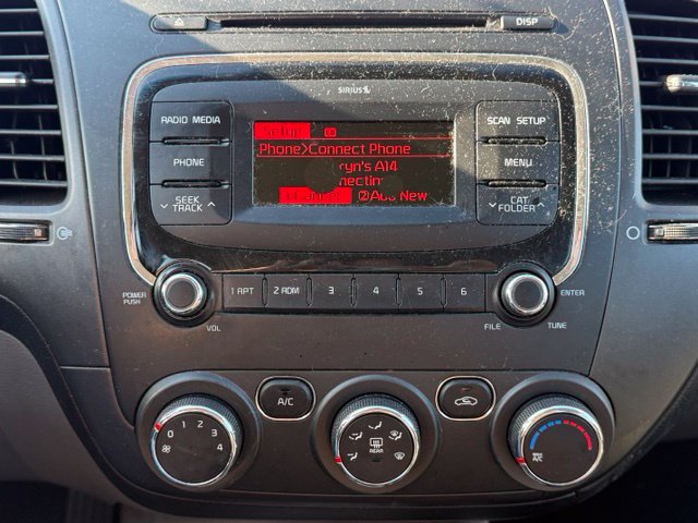 Used 2017 Kia Forte LX FWD image 15