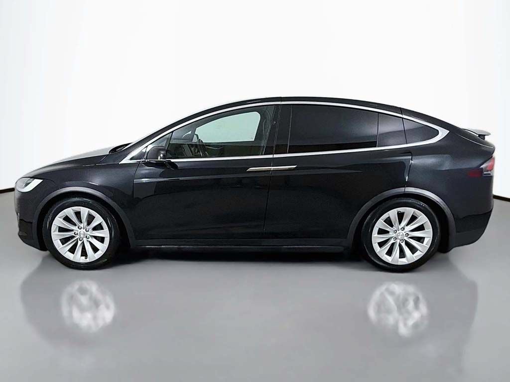 Used 2017 Tesla Model X 90D AWD/4WD image 16