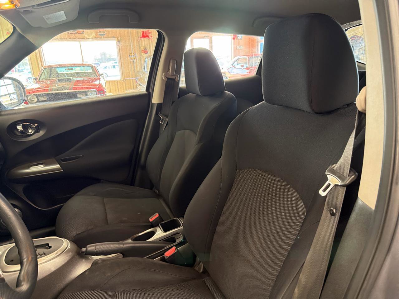 Used 2014 Nissan Juke S image 10