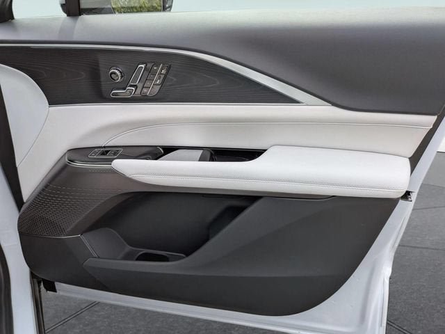 New 2026 Cadillac Lyriq Luxury RWD image 53