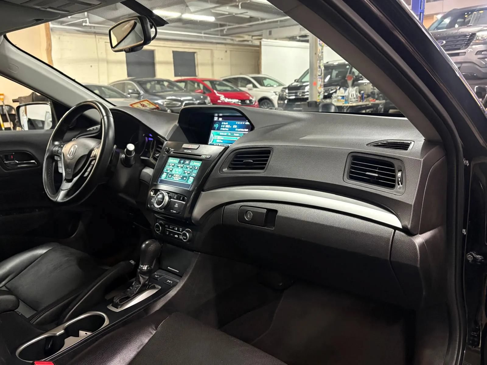 Used 2017 Acura ILX FWD image 21