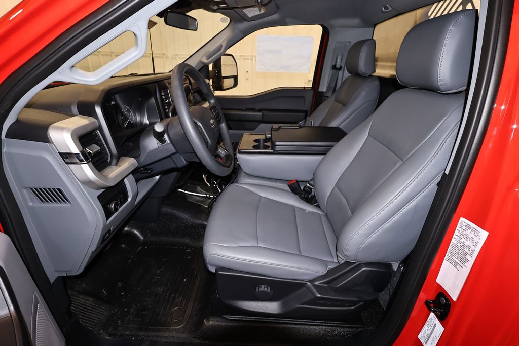New 2026 Ford F550 4x4 Regular Cab Super Duty image 14
