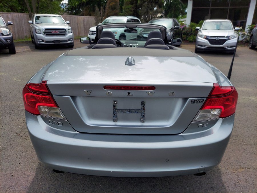 Used 2012 Volvo C70 T5 w/ Climate Pkg FWD image 5