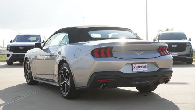 Used 2024 Ford Mustang Premium RWD image 7