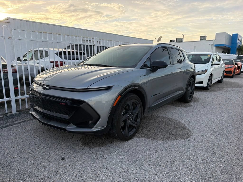 Certified 2025 Chevrolet Equinox EV RS FWD image 1