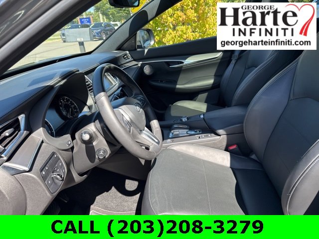 Certified 2024 INFINITI QX55 Essential image 19