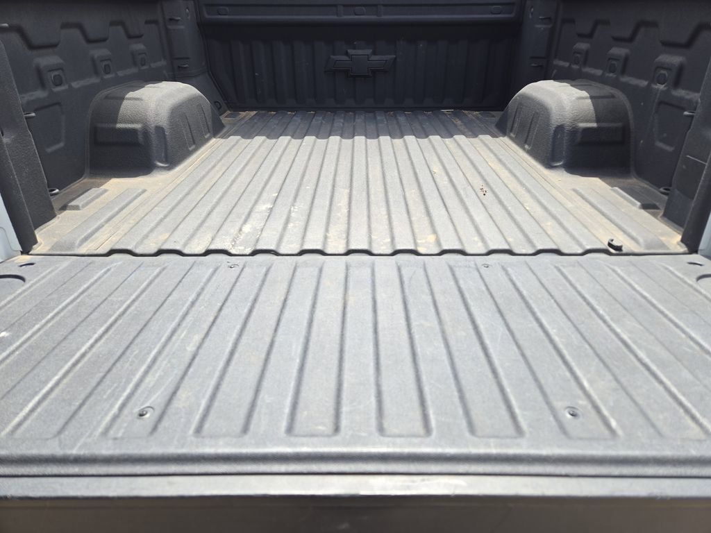 Used 2019 Chevrolet Silverado 1500 LT w/ Texas Edition image 26