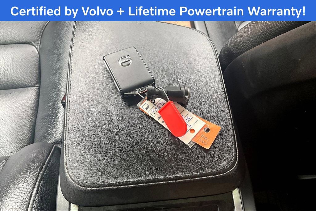 Certified 2023 Volvo XC90 B5 Plus w/ Protection Package Premier image 14