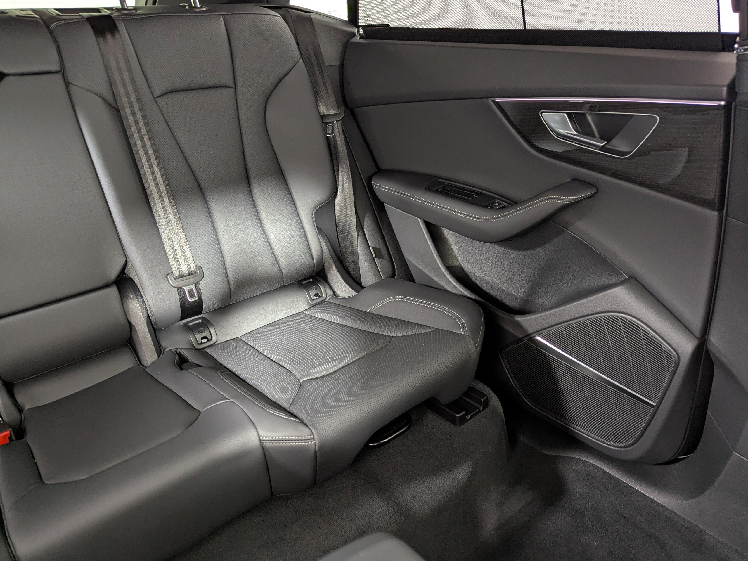 New 2026 Audi Q8 Premium Plus image 14